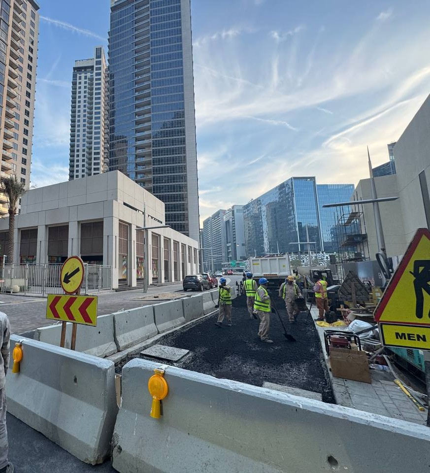 ASPHALT LAYING