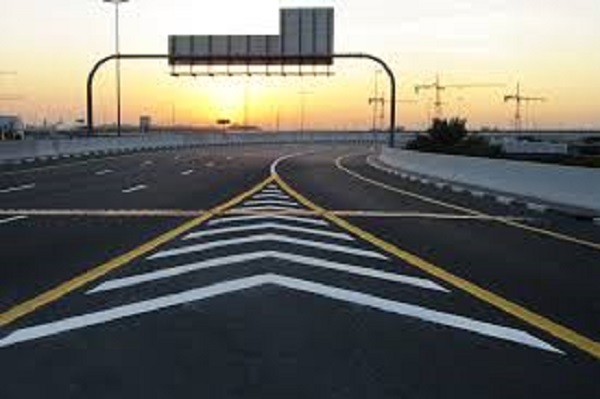 Road Marking Contractor Dubai - Thermoplastic Road Marking UAE - Pavebuild